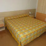 Regina Villa